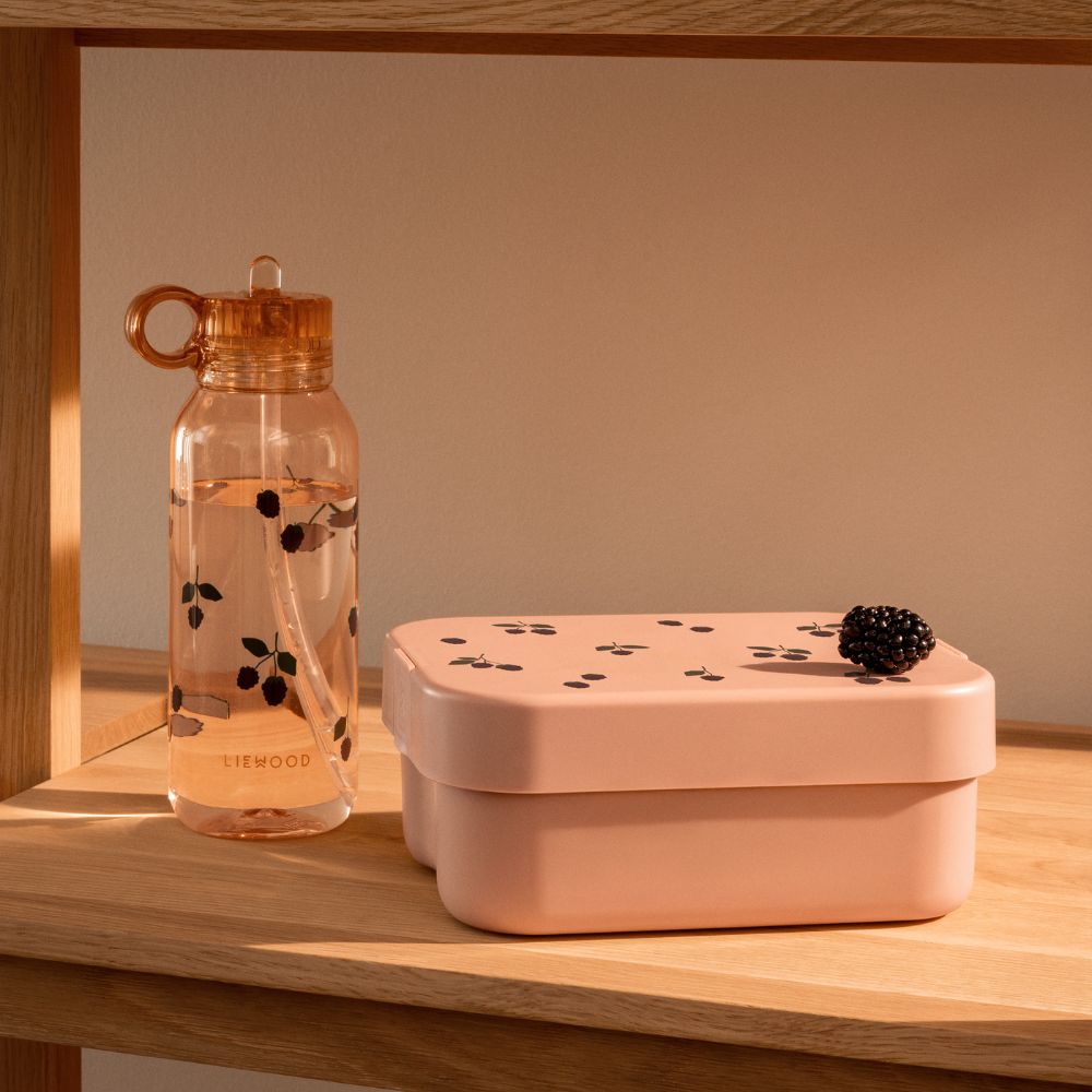 022e0fc0f33ba36a9884f32daa38050d